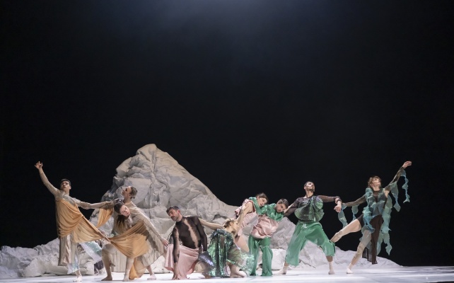 Florescence in Decay